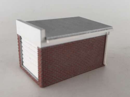 Model Train Accessories : South African Residential Garage (HO) (Silver Roof)