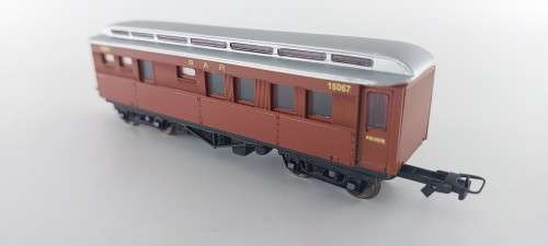 SARM : SAR Imperial Brown Inspector Coach (Lima Couplers)