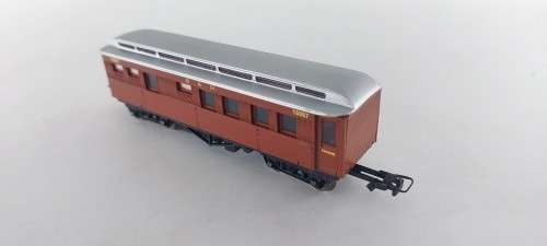 SARM : SAR Imperial Brown Inspector Coach (Lima Couplers)