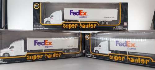 Super Hauler : Fedex Truck (HO)