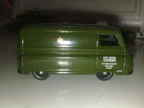 HO Post Office Morris Van