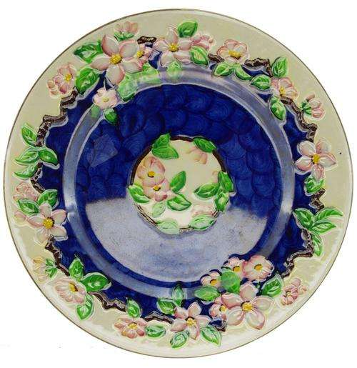 Maling 28cm (Large) Blossom Plate **Gorgeous Raised Detailing**