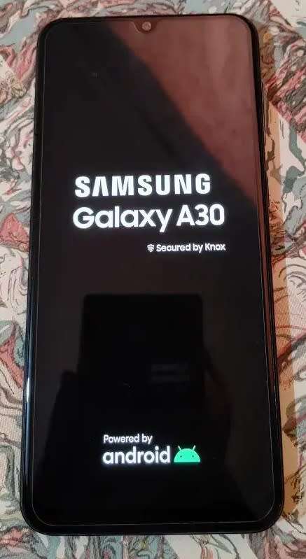 Samsung A30 64Gb,