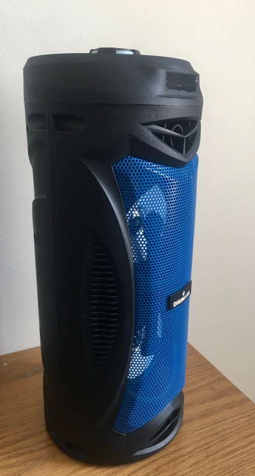 Bluetooth outdoor speaker