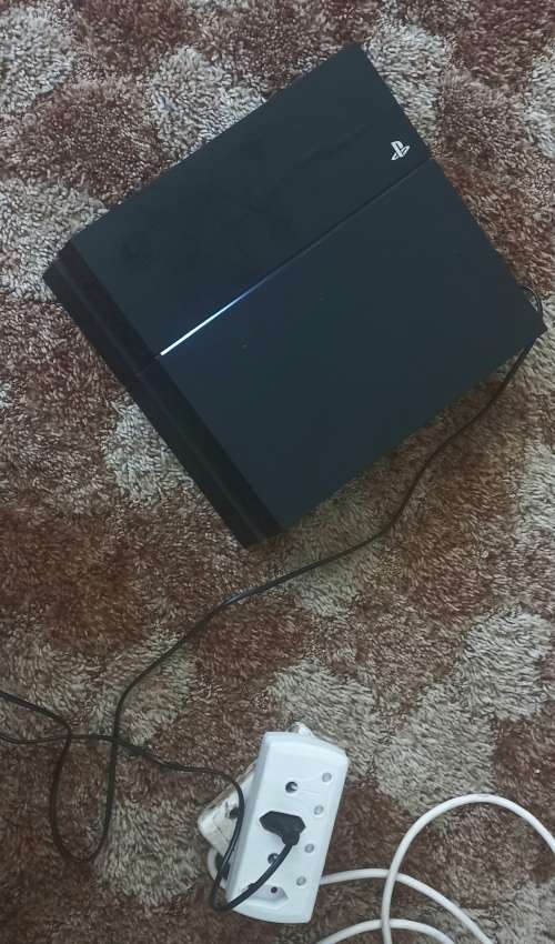 PS4 console ( Please Read)