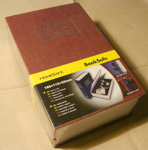 Book safe - looks like dictionary - Small 180 x 115 x 55 mm