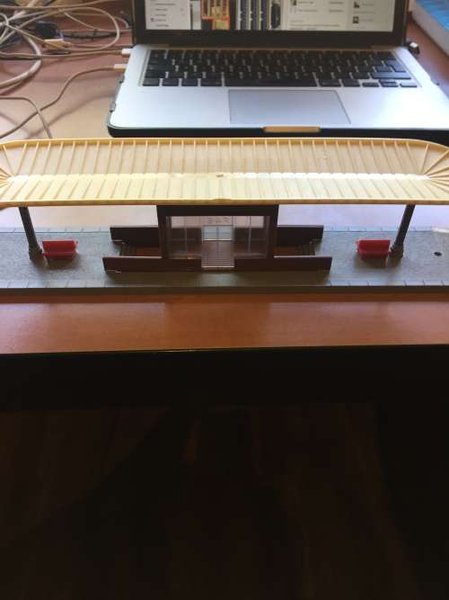 Lima Zar Station Roof