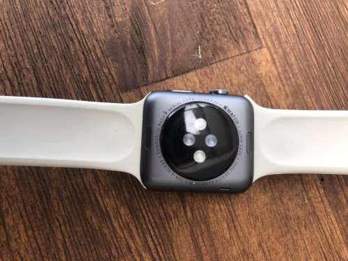 Apple Watch Series 1 42mm ( with original box and charger)