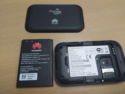 Huawei: Model E5773Bs-322 Form Mobile Wi-Fi