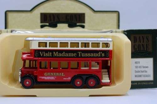 Lledo 1928 Chevrolet Box Van,1931 AEC Renown Double Deck Bus,1959 Morris LD150 Van