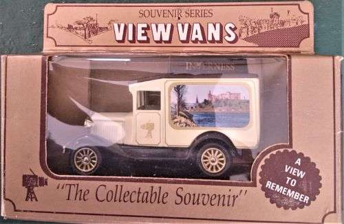 Lledo-Souvernir Vans