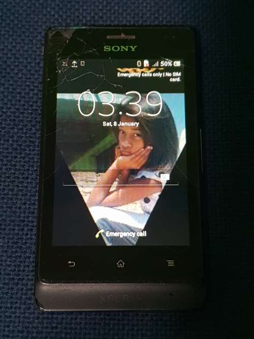 *LATE ENTYRY* SONY XPERIA GO ST27I