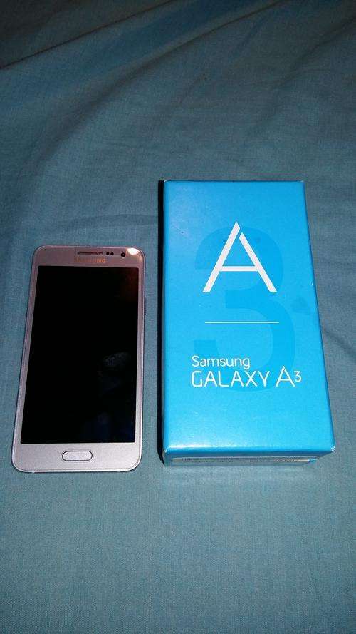 samsung A3 platinum silver new condition under warranty