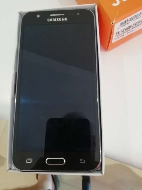Samsung J5 - Unwanted present
