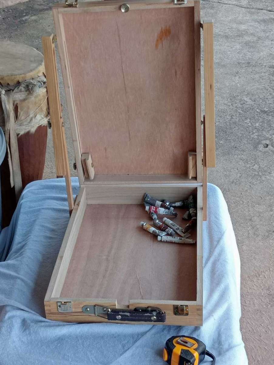 Artists Desk easel