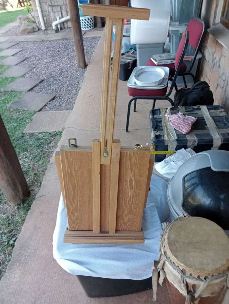 Artists Desk easel