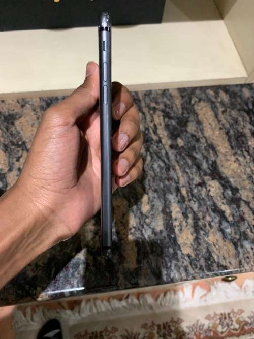 iPhone 8 256GB (used)