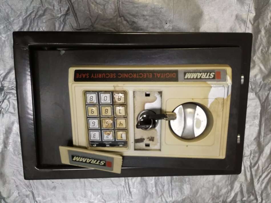 Stramm Digital Electronic Security Safe