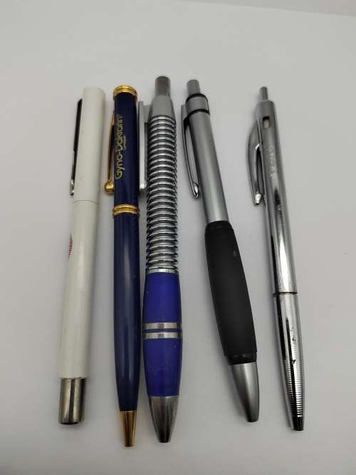 Parcel of pens, need new refills