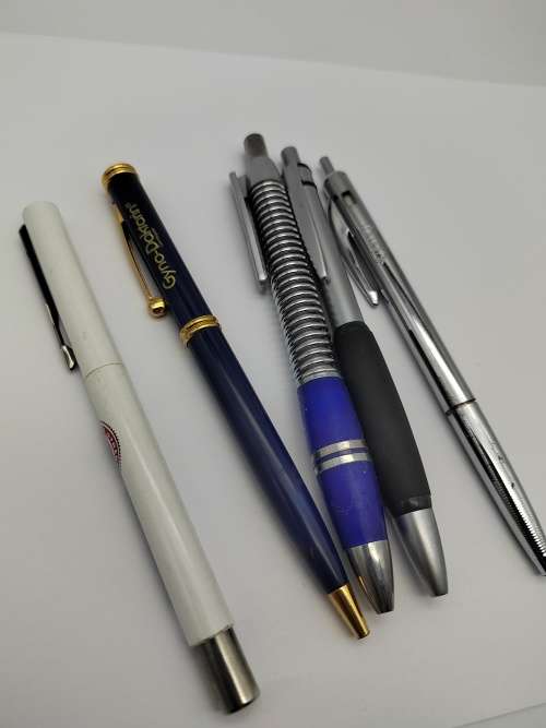 Parcel of pens, need new refills