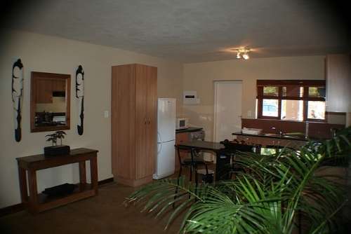 Bilene Club Lodge! 6 Sleeper Self catering beach front accomodation. 13 to 20 Jan