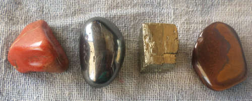 Crystals for grounding, prosperity, vitality and protection *IN STOCK*