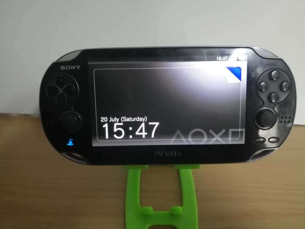 PS VITA OLED SPEC RUNNING CFW