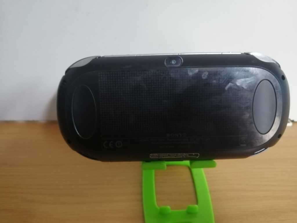 PS VITA OLED SPEC RUNNING CFW