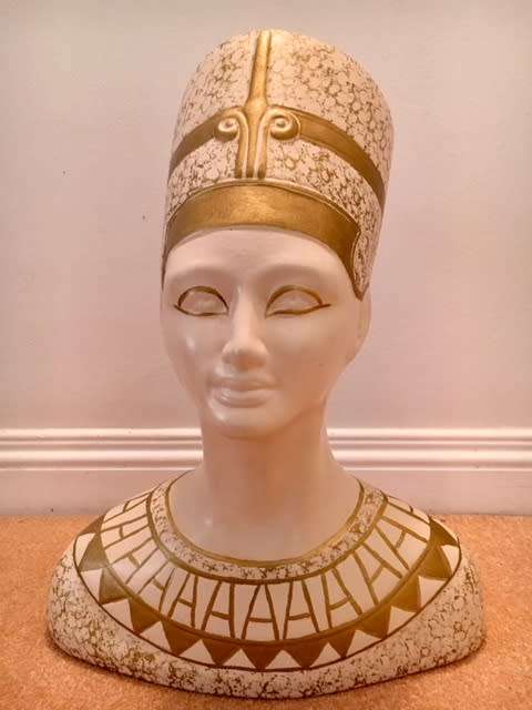 ## BEAUTIFUL HANDMADE EGYPTIAN STATUES AND COLUMNS x 4 ITEMS!  ### COLLECTION RANDBURG ONLY! @@R1
