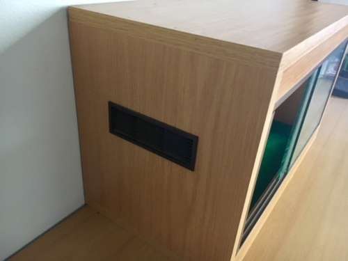 ## BEAUTIFUL BRAND NEW REPTILE OR SPIDER BOX ## SLIDING GLASS DOOR ## COLLECTION RANDBURG ONLY! @@R1