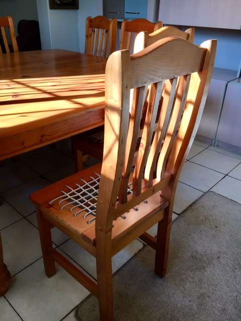 # STUNNING LARGE & HEAVY 8 x PIECE OREGON PINE TABLE/CHAIRS DINNER SET # COLLECTION ONLY RANDBURG #