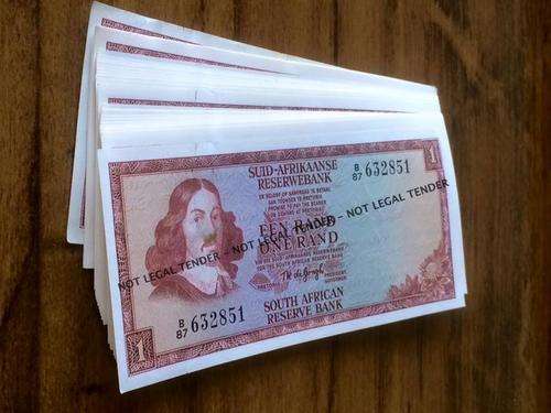 NOSTALGIC SOUTH AFRICAN REPUBLIC NOTES! TW DE JONGH R1 NOTES UNC x 25 BIG & SMALL MOST IN SERIES!