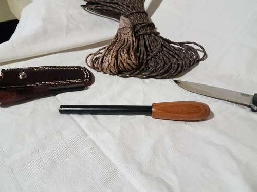 Monster Ferrocerium rod fire starter