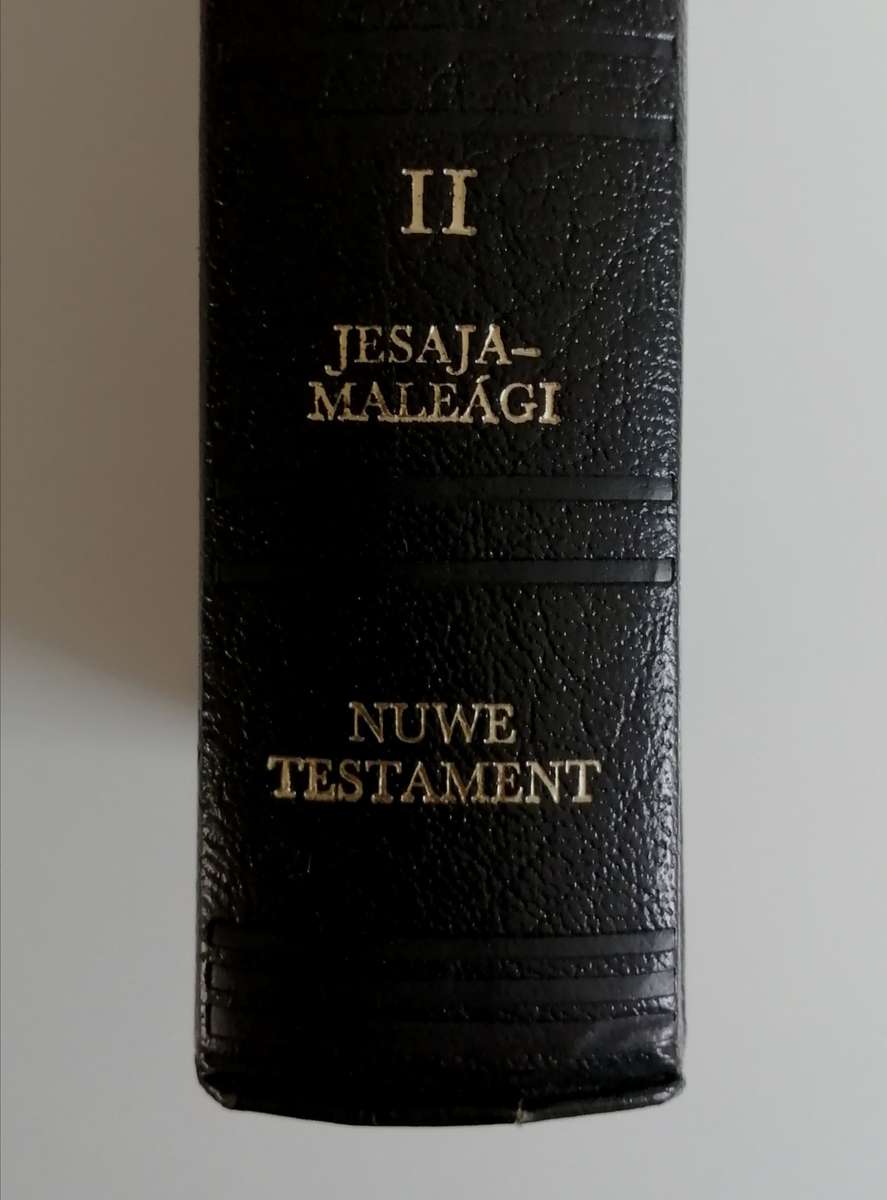 Die Bybel met Verklarende Aantekeninge  Volledig in Deel 1 en 2