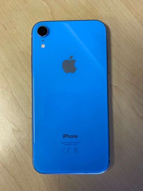 iPhone XR 64gb blue