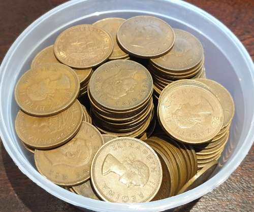 Lot of King George VI and QE II Pennies - Bid per coin to win the lot