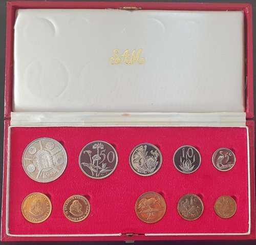 Long Proof Sets with Gold - 1974