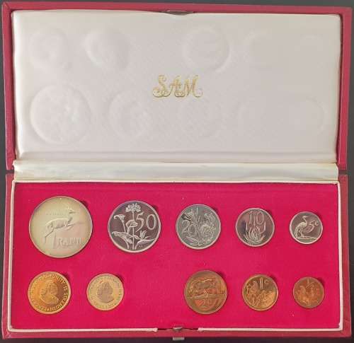 Long Proof Sets with Gold - 1976