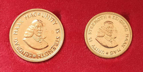 1975 Long Proof Set - with Gold R1 and R2