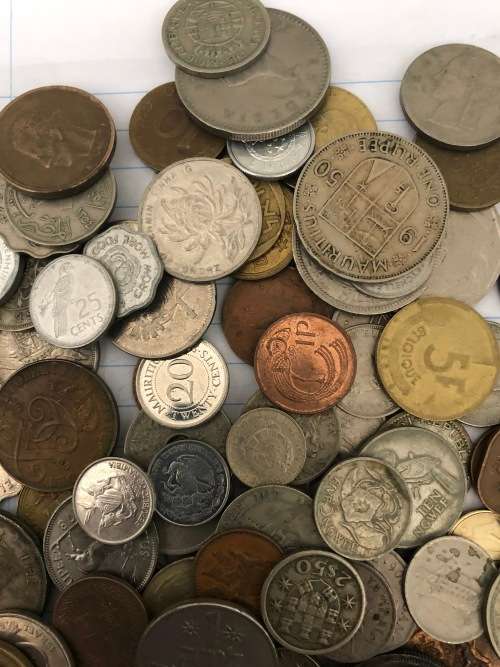 A Lot of 250 International Coins