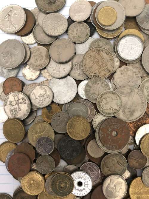 A Lot of 250 International Coins