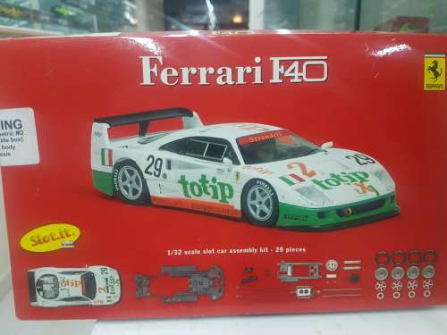 Slot it Ferrari F40 kit car