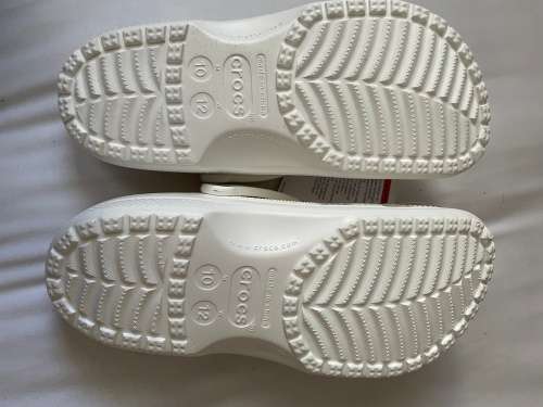 Crocs Classic Clog UK9 white