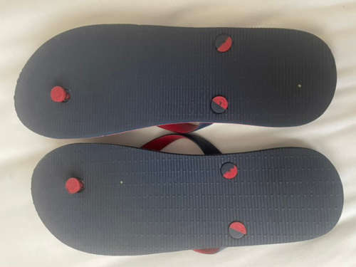 Old Khaki flip-flops UK9