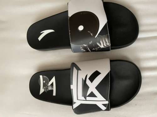 Anta slides UK8