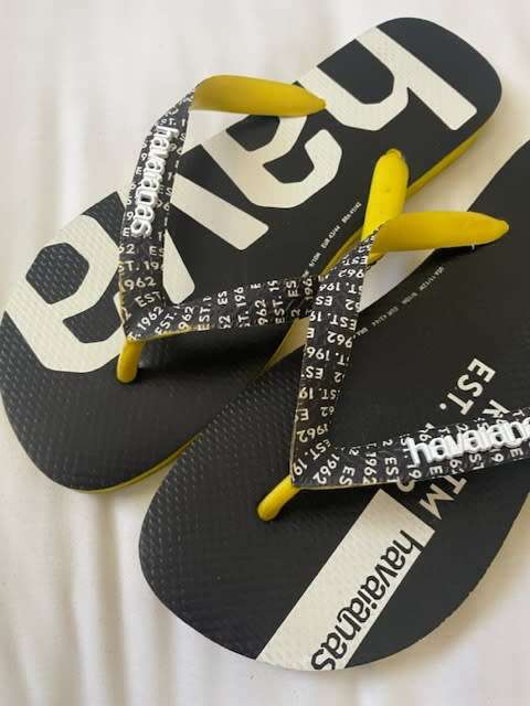 Havaianas Top Logomania Midtech Citrus Yellow UK9/10