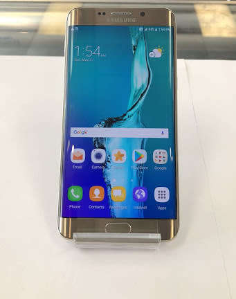 Samsung Galaxy S6 Edge plus, cracked screen. HOT!!