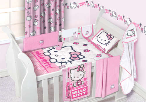 Baby Hello Kitty Cot Comforter Set