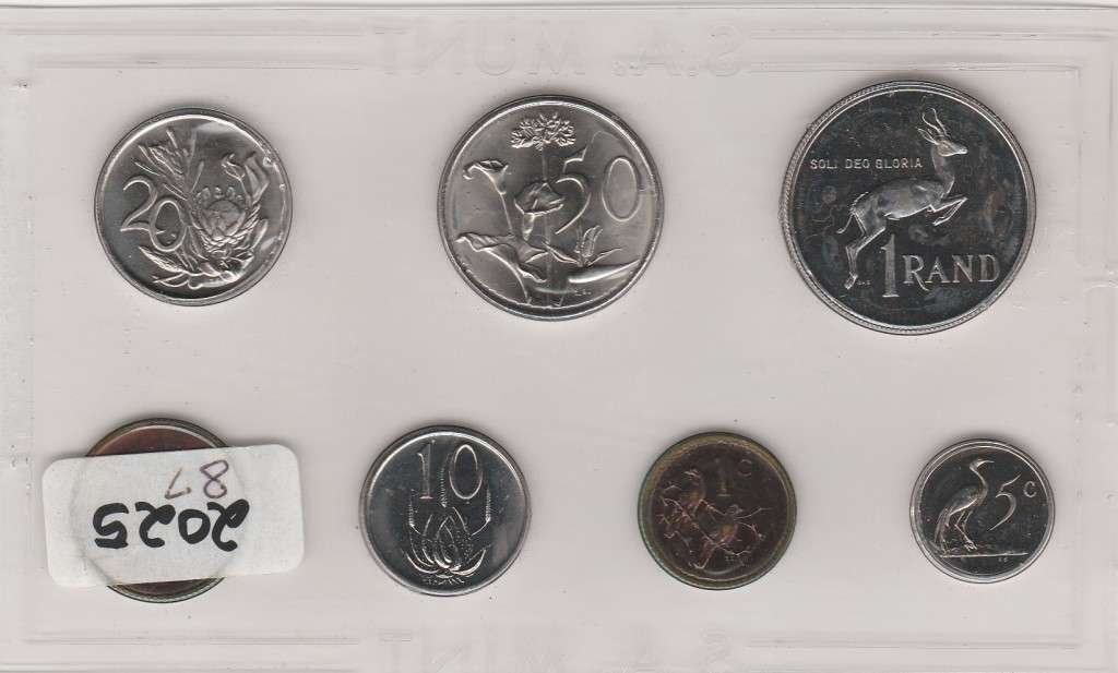 1987 R S A Official Mintpavk issued by S A Mint in UNC condition