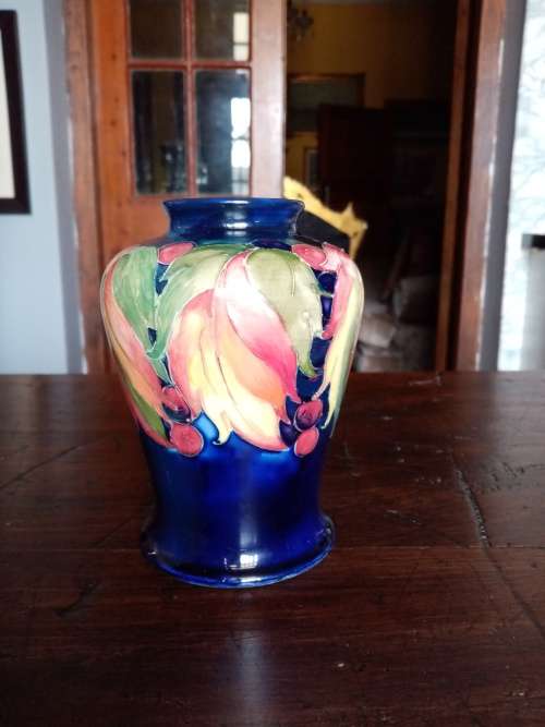 moorcroft vase